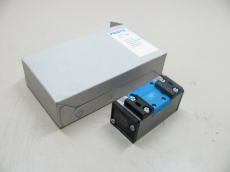 FESTO Wegeventil Wege Pneumatik Normventil Ventil  J-5/2-D-1-C 151007