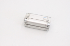 FESTO ADVU-20-40-P-A Ø20mm hub ↔40mm M5 Kompaktzylinder  156520C608