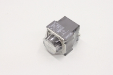 TELEMECANIQUE TeSys LA2DT2 LA2 DT2 10A 660V 0,1-30s Zeitrelais 