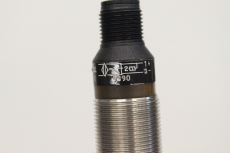 ELECTROMATIC EI 1805 NPCS 1 5mm M18 Näherungsschalter induktiv EI1805NPCS-1