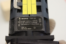 VYNCKIER Merz 151 1-0-2 Nockenschalter Drehschalter 092/151092200 OVP