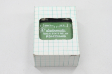 ELECTROMATIC RB4425 HA08 440V 25A 90-280V Relais Solid state  RB4425HA08 OVP