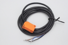 IFM IN5121 2mm PNP NO 10-36VDC Näherungsschalter induktiv 