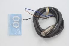 OMRON TL-X2B1-GE Näherungsschalter proximity Switch 