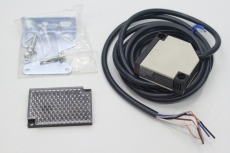 OMRON  E3JK-R2M1 Sensor Lichtschranke 