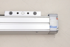 FESTO DGP-25-530PPV-A-B G1/8 Linearantrieb Ø25mm ↔530mm DGP-25-530PPV-A-B