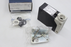 TELEMECANIQUE XUE-F10031 Sensor optisch photoelectric XUEF10031 OVP