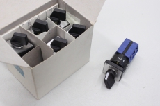 6x KRAUS&NAIMER CG4 A221-600 E S00 10A Nockenschalter Drehschalter 