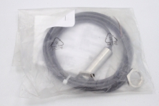 SIEMENS 3RG4013-0AG01 5mm PNP NO 200mA M18 Näherungsschalter induktiv 