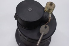 HAENNI -1 - 3 bar 220V 7350204 Einbaumanomter Manometer  R54411252