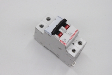 4x LEGRAND 06466 C10 63A  Leistungsschalter 06466 OVP