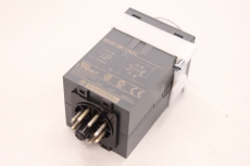  SCHNEIDER ELECTRIC  Zeitrelais Zeitrelais ansprechverz./Wischer RE48AMH13MW OVP