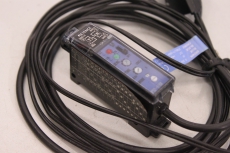 KEYENCE PS-47 & PS2-61 Sensor Photoelectric Switch  31K04.1