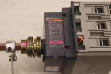 MERLIN GERIN NS 80 H-MA NS80 750V Leistungsschalter Circuit Breaker NS80H-MA