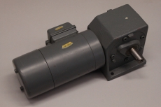 EBERHARD BAUER SZ1-10/NUP 332-140S 75W 180V Getriebemotor 