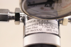AIR LIQUIDE BS300-8  3Nm3/h.H2 0-12bar Druckminderventil Druckminderer OVP