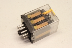 ELESTA SKR115 220V AC50/60Hz ENr. 113417 Relais 121422243234A1