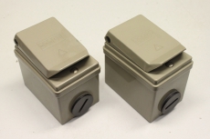 2x MAGIC SYSTEM 19335 #####?????###### Stecker Gehäuse 19335