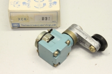 TELEMECANIQUE XCK-D31 Endschalter Limit Switch Roller XCKD31 OVP