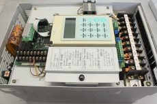 TOYO DENKI 380-460V 11kW 24A Frequenzumrichter Converter Frequency VF61
