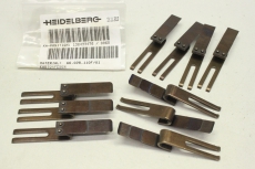 10x HEIDELBERG Abstreiffeder  Sheet separator Kartonfeder 66.028.110F OVP