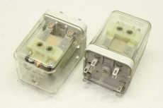 2x KUHNKE 8341 UA2 - 220V ac  Relais 8341