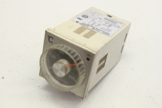 OMRON E5C2-R20P-D 250 V AC 0-100 C° Temperaturregler  E5C2R20PD