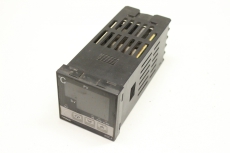 OMRON E5CJ-R2HB Anzeige Temperaturregler Temperature Controller 
