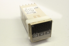  OMRON E5CS R1KJX 520 E5CSR1KJX520 Temperaturüberwachungsgerät E5CS-R1KJX-520