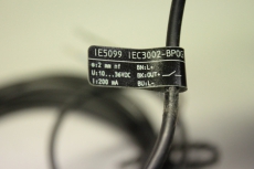  IFM ELECTRONIC IEC3002-BP0G Näherungsschalter induktiv IE5099 OVP