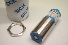 SICK UM30-211118 UM30 Näherungsschalter Ultraschall 6036921