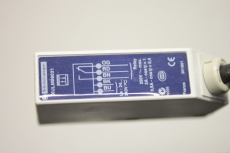 TELEMECANIQUE XULM06031 Sensor optisch photoelektrisch  3389110632736 OVP