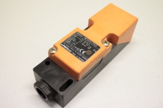  EFECTOR ME3030FPKG ME3030 FPKG Näherungsschalter induktiv IM5046