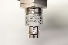  OMRON E3FB DN21 E3FBDN21 Näherungsschalter optisch photoelektrisch E3FB-DN21