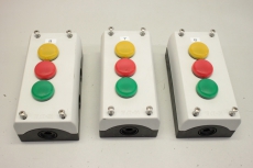 3x EATON   Typ 3R Gehäuse Aufbaugehäuse Mit Leuchten rot grün gelb IEC6094751