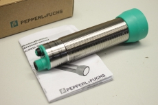  PEPPERL+FUCHS UC4000 30GM IUR2 V15 Ultraschalltaster UC4000-30GM-IUR2-V15 OVP
