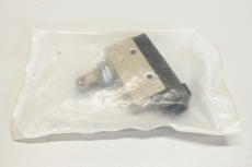 435-0343 05X1023 10A 250V Schließer Öffner Positionsschalter Endschalter OVP