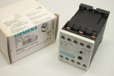  SIEMENS 0,05S...10HR Zeitrelais 3RP1020-1AP30 OVP