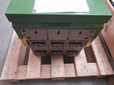 SCHNEIDER IZM 32 IZM32-1600 6P 640-1600A remanufactured Leistungsschalter 