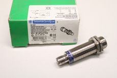 TELEMECANIQUE XS1 M18PA370D 091097 Näherungsschalter induktiv XSM18PA370D OVP