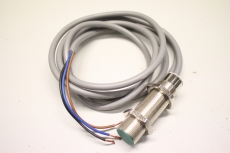 BAUMER ELECTRIC IFRM 18P1504/L IFRM18P1504/L Näherungsschalter induktiv 