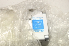 FESTO DGPL-40-1000-PPVA-KFB 161794 1000mm Linearantrieb DGPL40