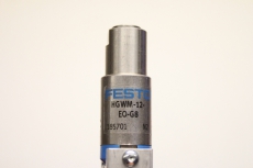 FESTO HGWM-12-EO-G8 185701 20N Winkelgreifer Greifer 
