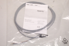 2x FESTO SME-10M- ...-24V SME-10M Näherungsschalter  SME-10M 24V OVP
