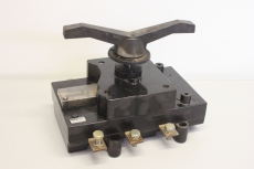 VYNCO NORM  40.I30 250A 500VAC 40133/64 175162 Schalter Hauptschalter 40140-33