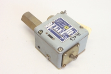 SQUARED ACW-2 M11 Class 9012 Druckschalter  ACW 2