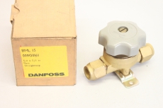 DANFOSS BML15 5/8 x 5/8 in flare Straightway Membranventil  009G0161