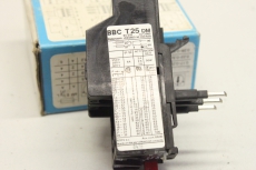 BBC T25 DM  2,1-3,2A Thermisches Überlastrelais Thermal relay T25DM OVP