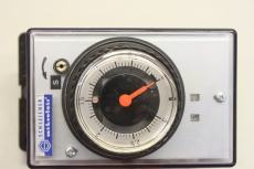 SCHLEICHER MIKROLAIS  MZA521 MZA 521 0,15s-3h Zeitrelais Timer P 083 317/2 OVP