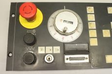 NUM  207202 830M & Euchner HKK100S Operator Panel #97350000142